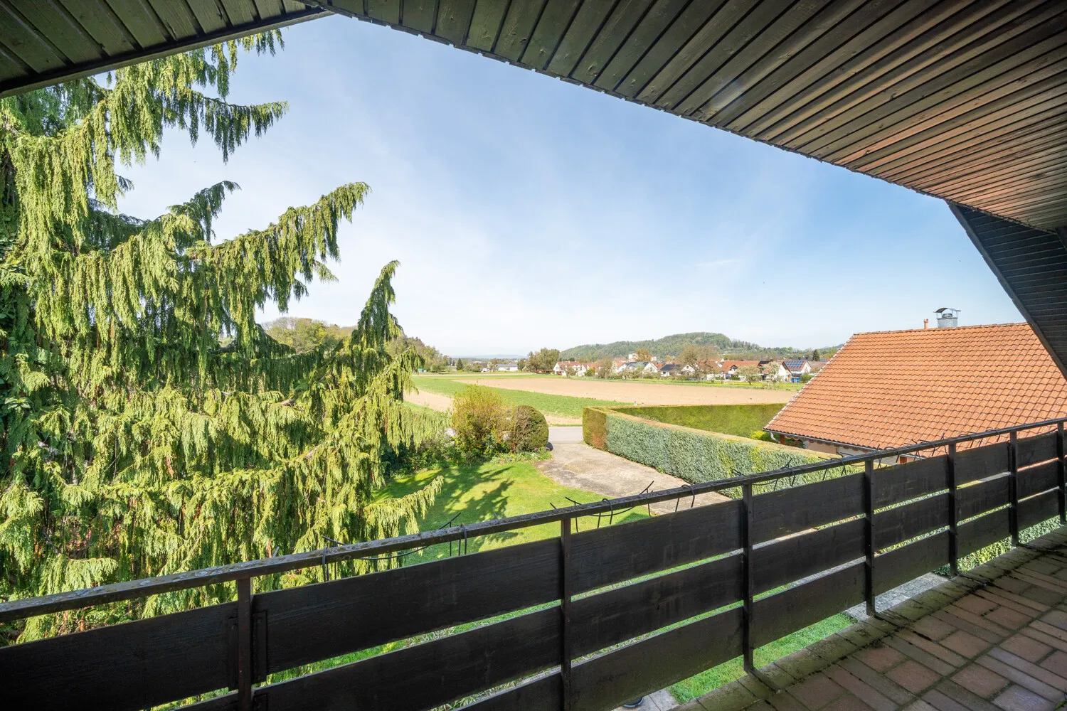 Balkon OG