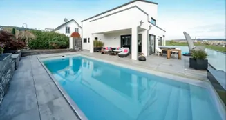 von_poll_real_estate_property_24168017_image_0