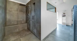 von_poll_real_estate_property_24168017_image_23