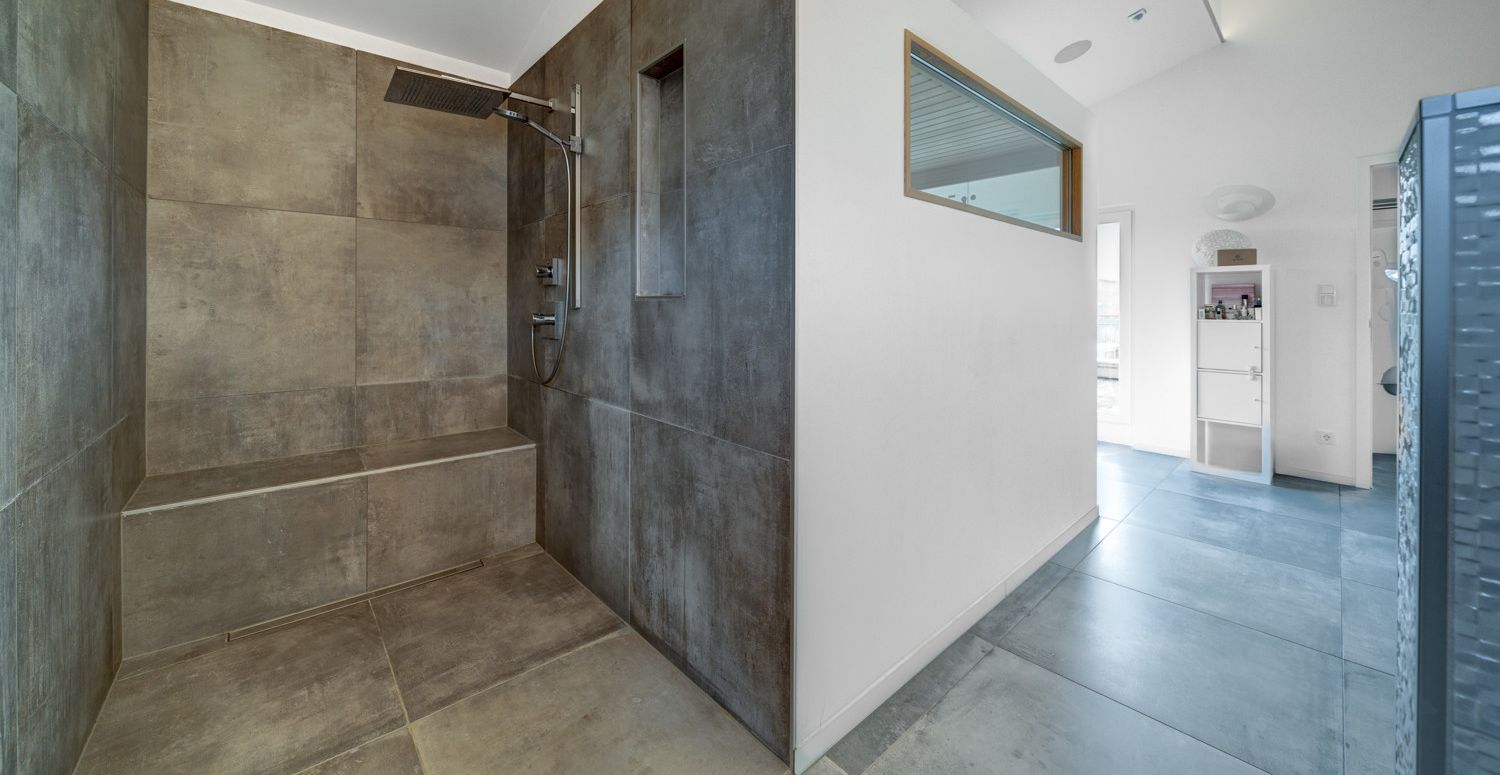 Dusche