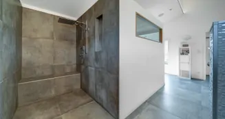 von_poll_real_estate_property_24168017_image_22