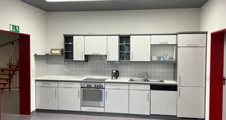 von_poll_real_estate_property_25249007HLP_image_14