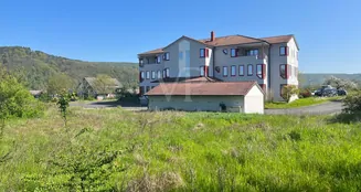 von_poll_real_estate_property_25249007HLP_image_2