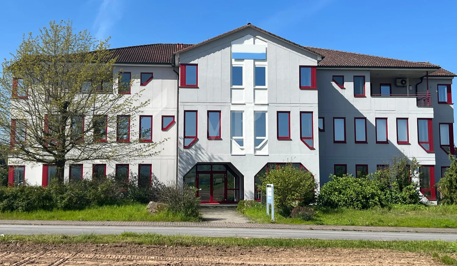 Vorderansicht Gebäude