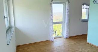 von_poll_real_estate_property_25249005_image_11