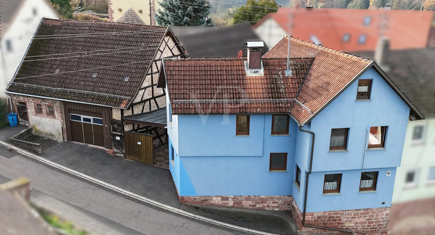 Hausansicht von der Straße