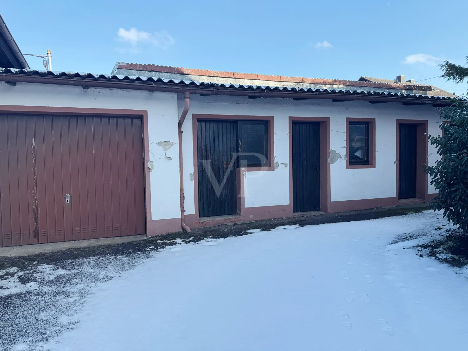 Garage mit Werkstatt