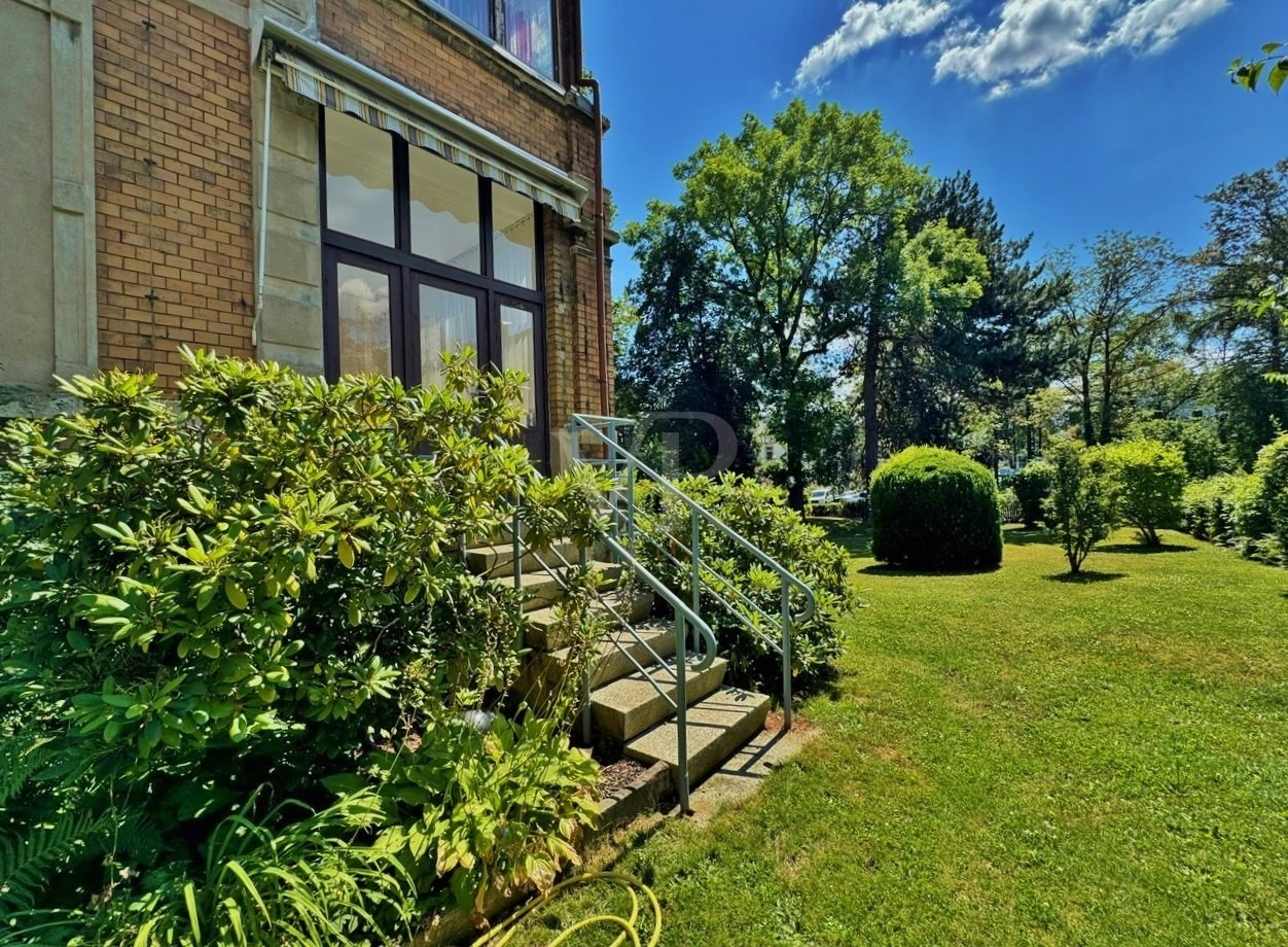 Loggia Gartenausgang