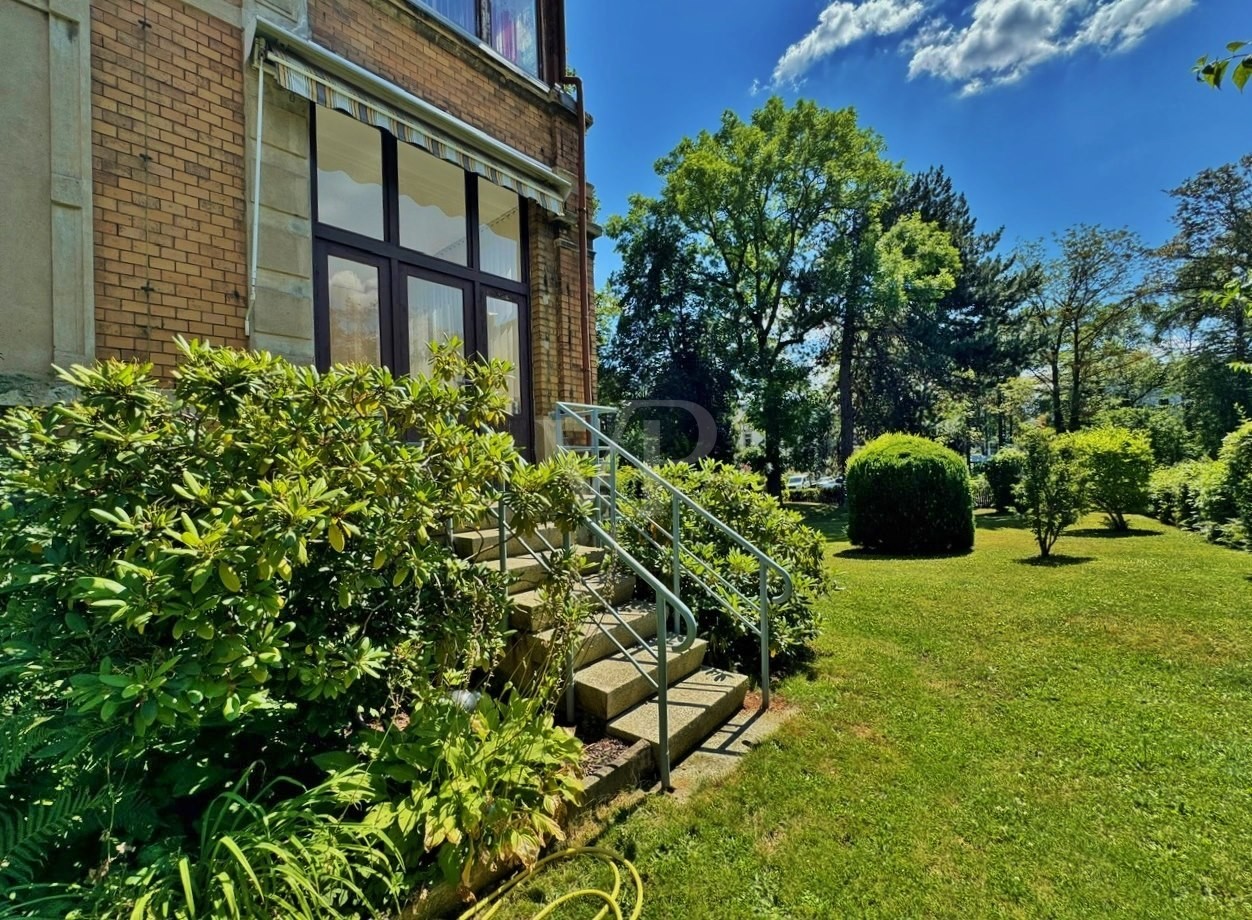 Loggia Gartenausgang