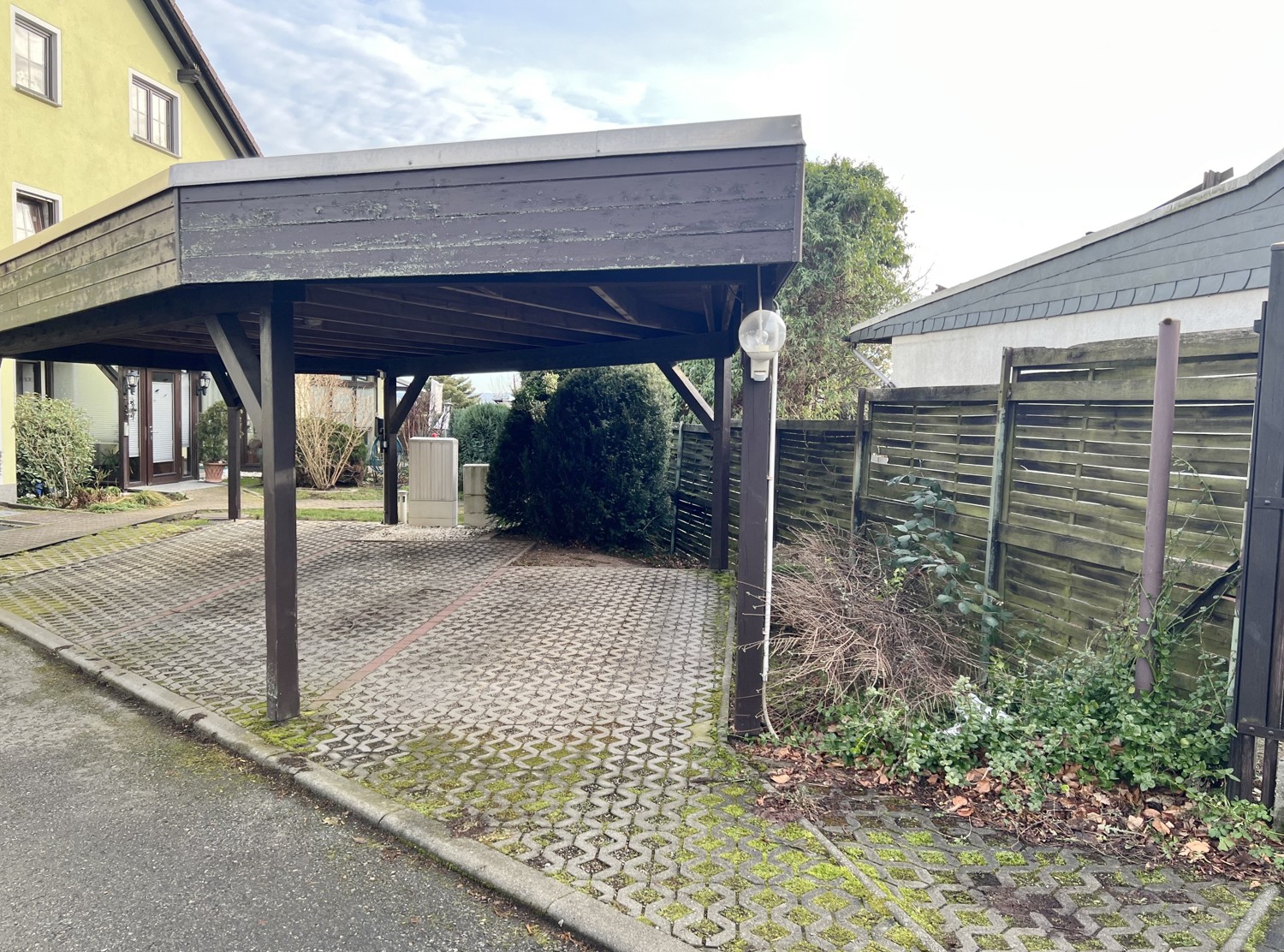 Carport