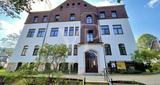von_poll_real_estate_property_25155004_image_0