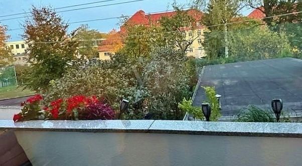 Balkon OG