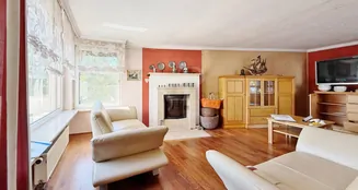 von_poll_real_estate_property_25155006_image_2