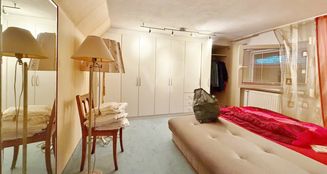 von_poll_real_estate_property_25155006_image_8