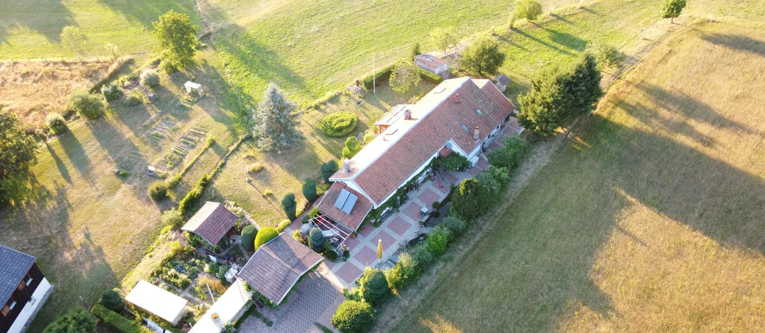 Einfamilienhaus mit grossem Umschwung