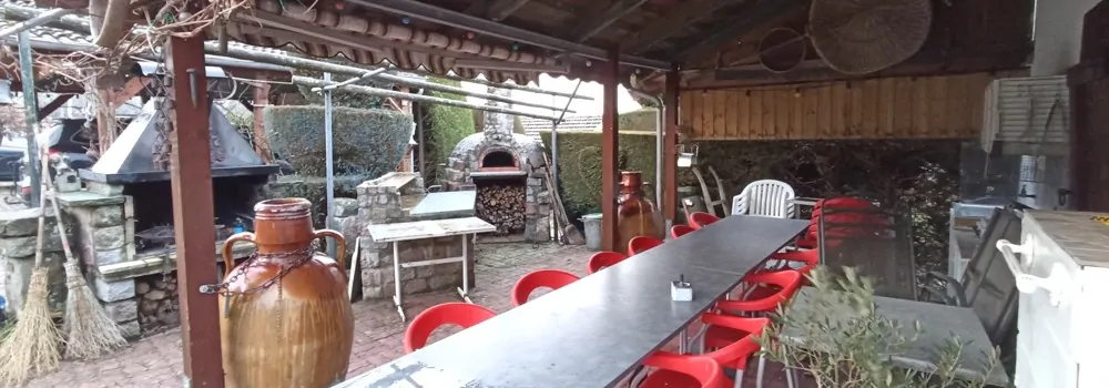 Einfamilienhaus mit grossem Umschwung