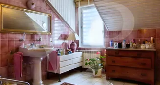 von_poll_real_estate_property_CH25236059_image_11