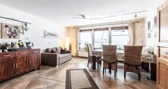 von_poll_real_estate_property_25053155_image_7