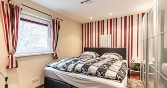 von_poll_real_estate_property_25053155_image_9