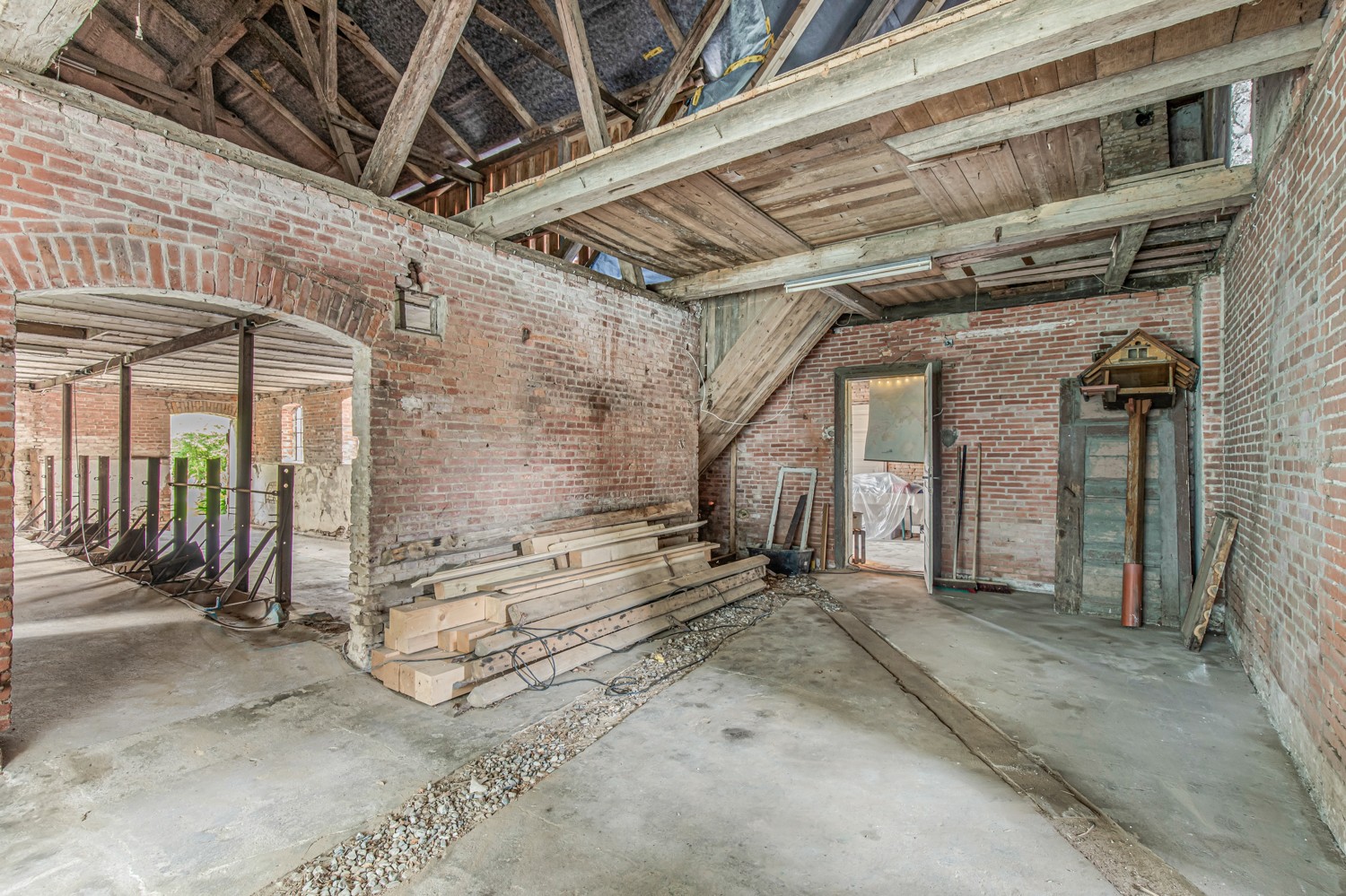 Kuhstall / Gutshaus