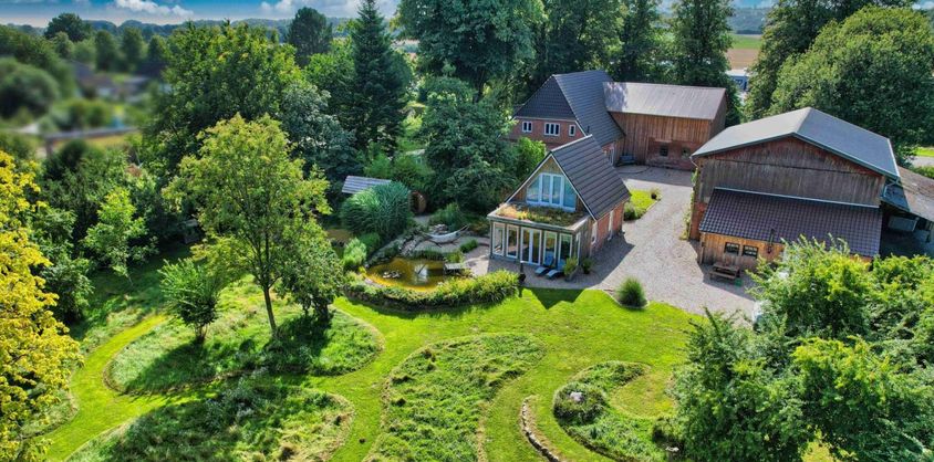 von Poll Immobilien GmbH