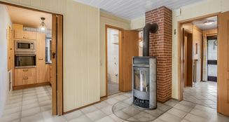 von_poll_real_estate_property_25053058_image_2