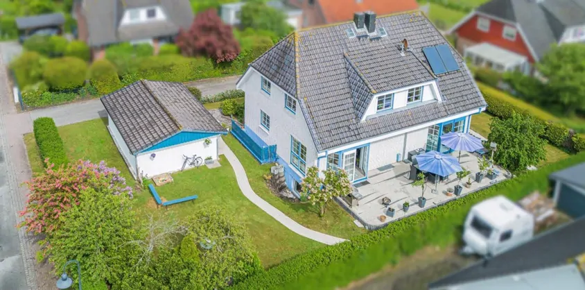 von Poll Immobilien GmbH