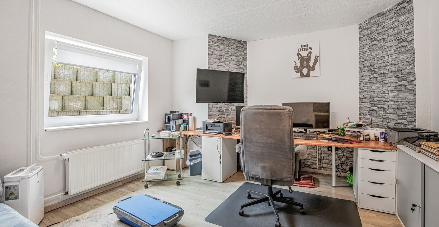 Büro 2 Souterrain
