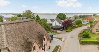 von_poll_real_estate_property_25053072_image_2