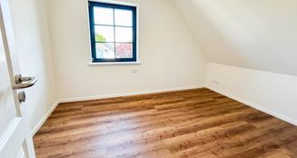von_poll_real_estate_property_25053072_image_9