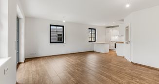 von_poll_real_estate_property_25053072_image_5