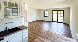 von_poll_real_estate_property_25053072_image_2