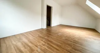 von_poll_real_estate_property_25053048_image_13