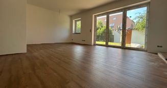 von_poll_real_estate_property_25053048_image_7