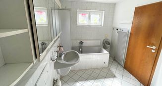 von_poll_real_estate_property_25053099_image_4
