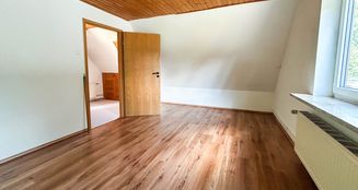 von_poll_real_estate_property_25053099_image_6