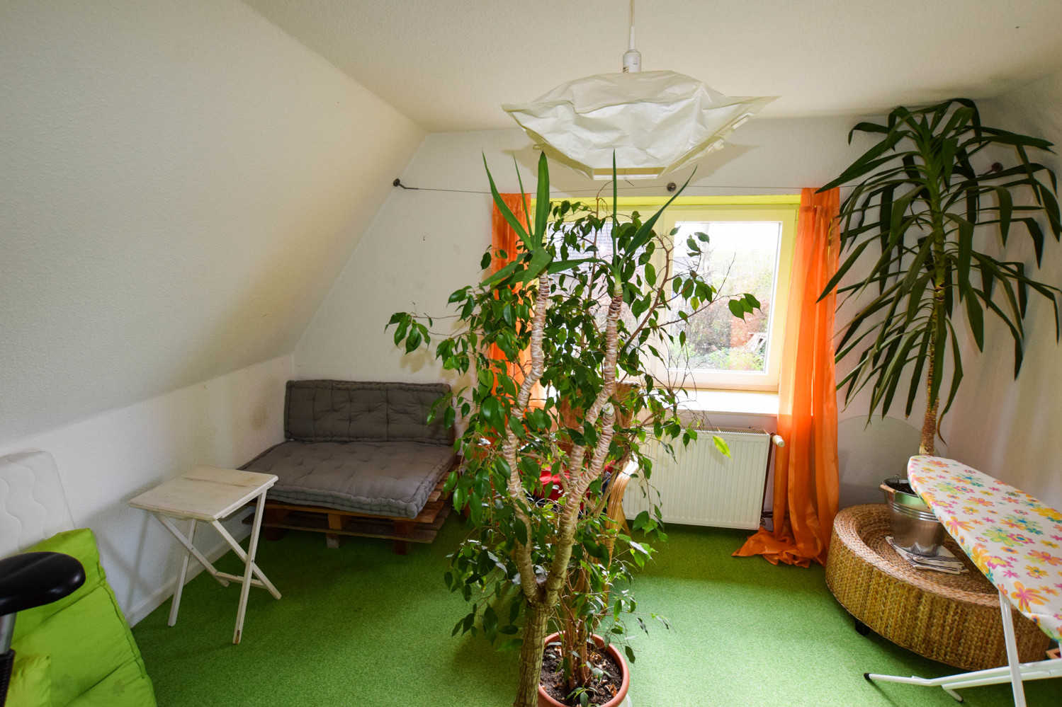 Schlafzimmer 2 / OG