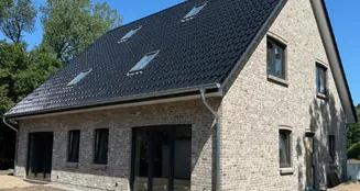 von_poll_real_estate_property_25053048.1_image_0