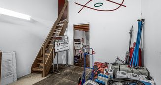 von_poll_real_estate_property_24053189.4_image_9