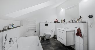 von_poll_real_estate_property_24053189.4_image_20