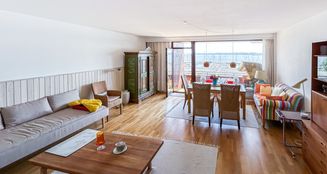von_poll_real_estate_property_24053097.2_image_1
