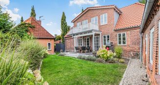 von_poll_real_estate_property_25053127_image_0