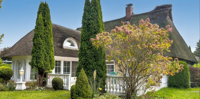 von Poll Immobilien GmbH