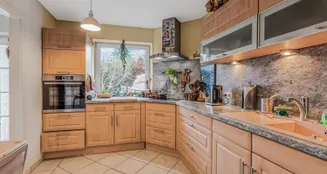 von_poll_real_estate_property_25053165_image_3