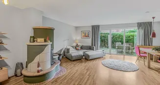 von_poll_real_estate_property_25053165_image_1