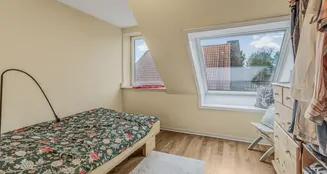 von_poll_real_estate_property_25053165_image_5