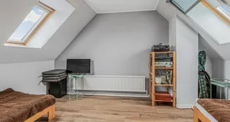 von_poll_real_estate_property_25053165_image_9