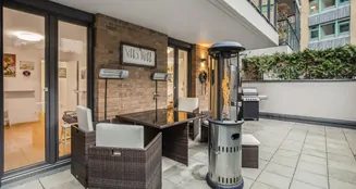 von_poll_real_estate_property_25053172_image_0