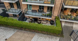 von_poll_real_estate_property_25053172_image_8