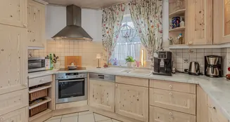 von_poll_real_estate_property_25053174_image_5